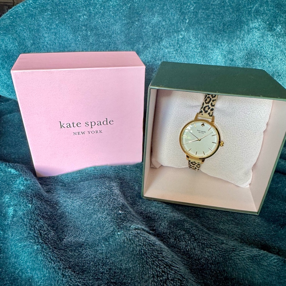 Like New Kate Spade Gold Watch with Leopard Strap
